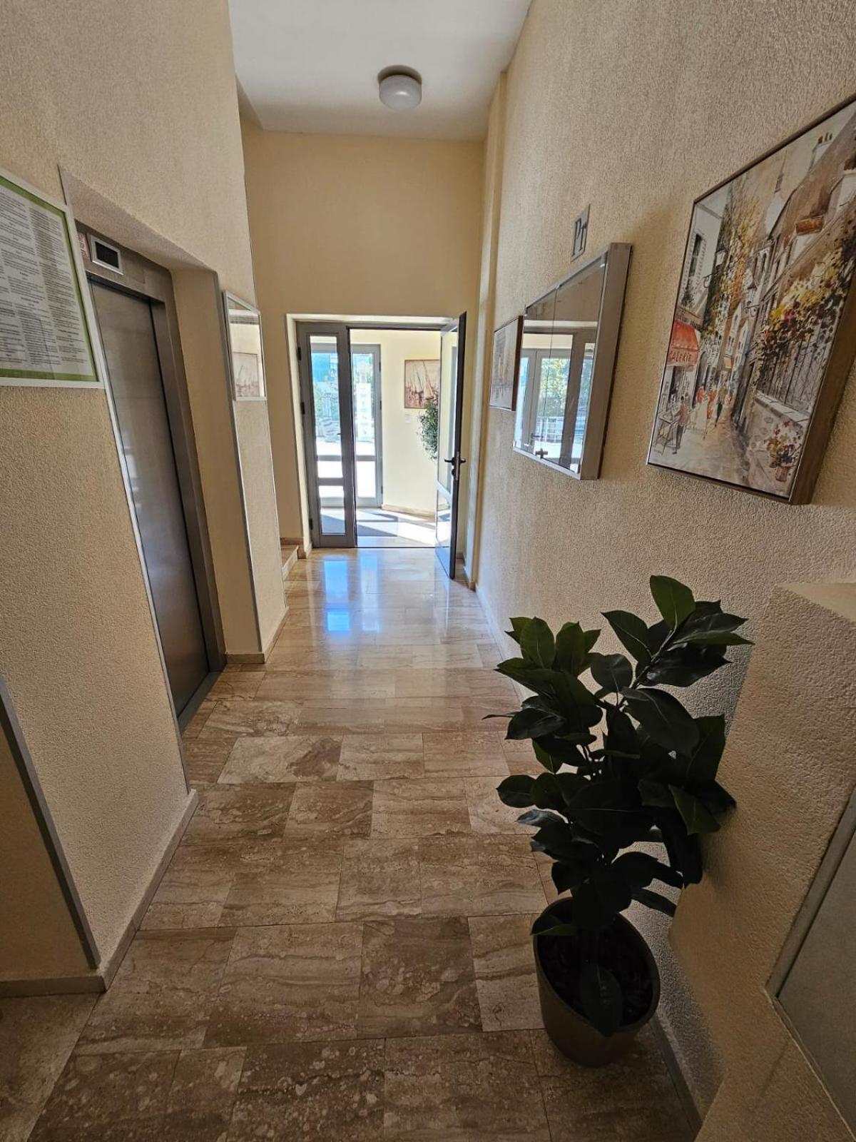 Agape Apartment Podgorica Buitenkant foto